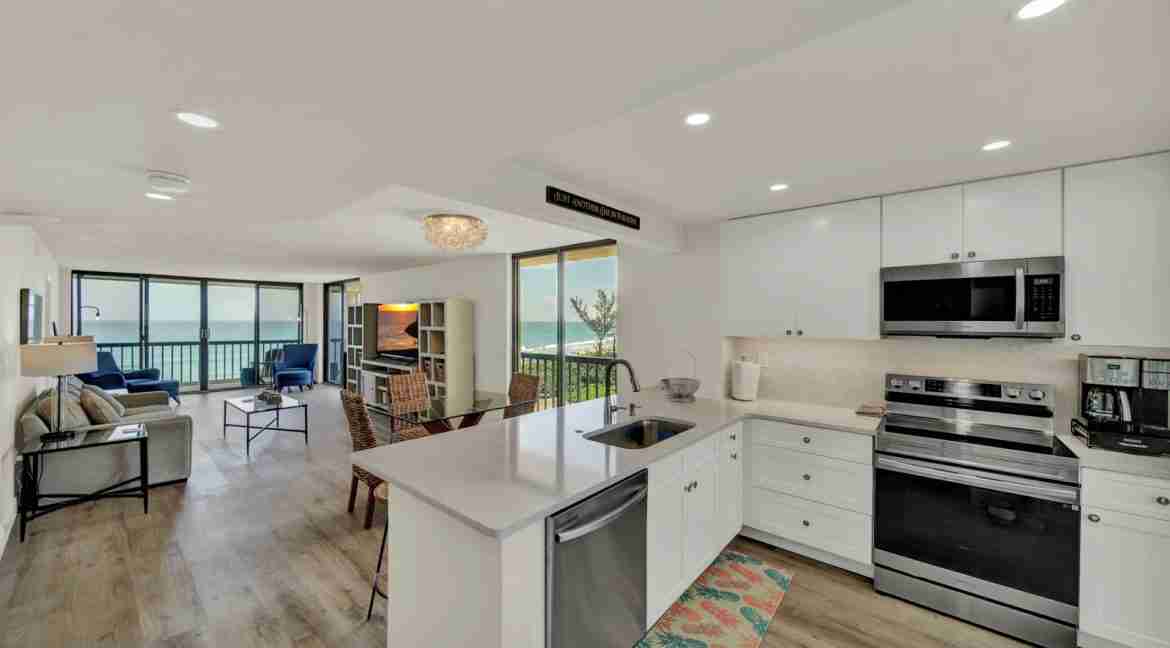 410_Island_Crest-8