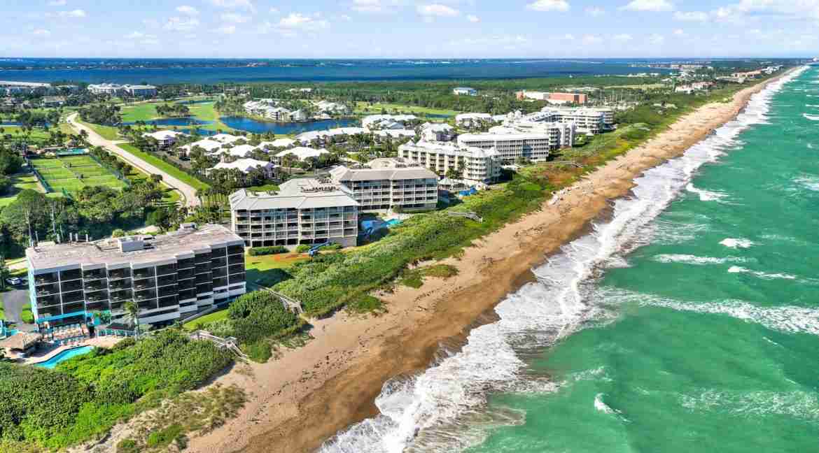 317_Beachwalk-11