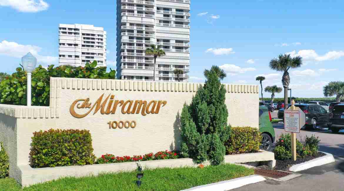 040 - Entry - Miramar