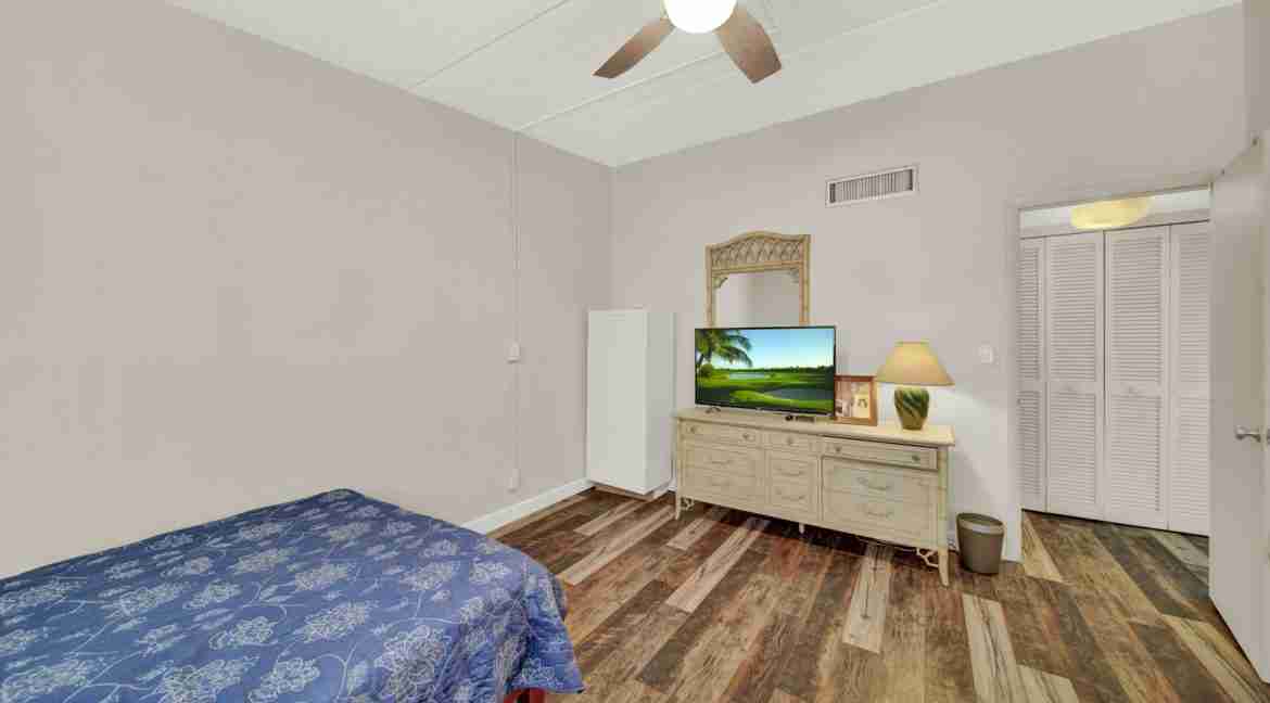 7-204_Anglers_Cove-32