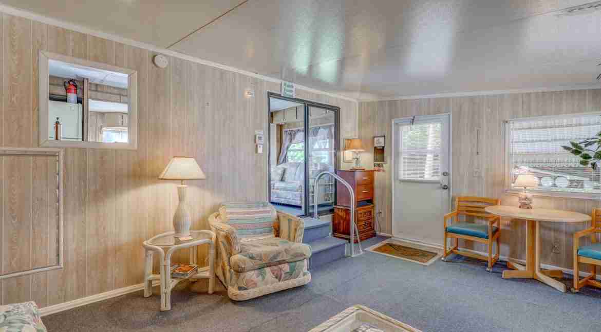 2024_Nettles_Blvd-14