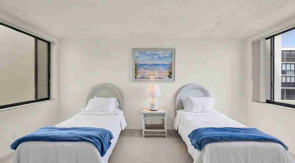 203E_Oceanview-25