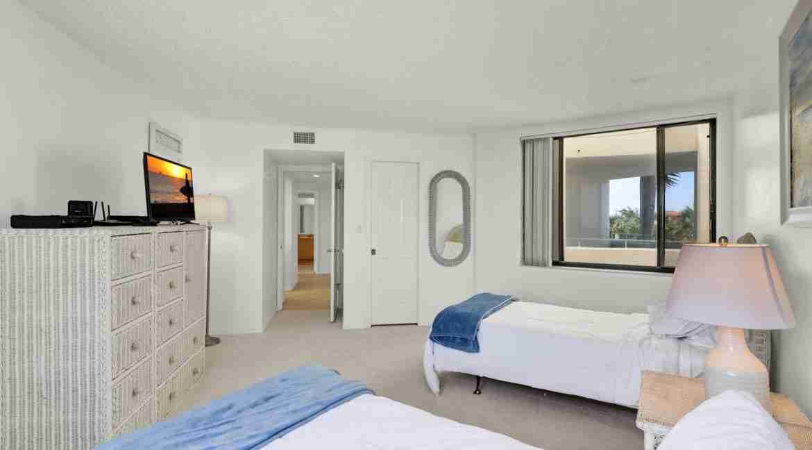 203E_Oceanview-28