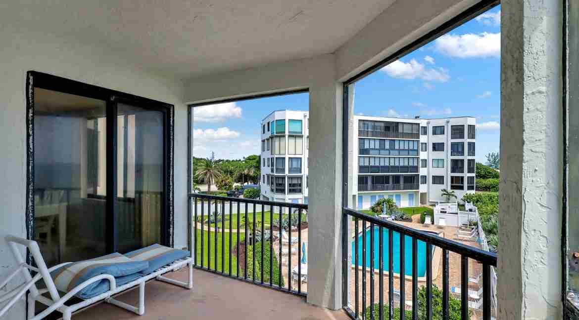 203E_Oceanview-33