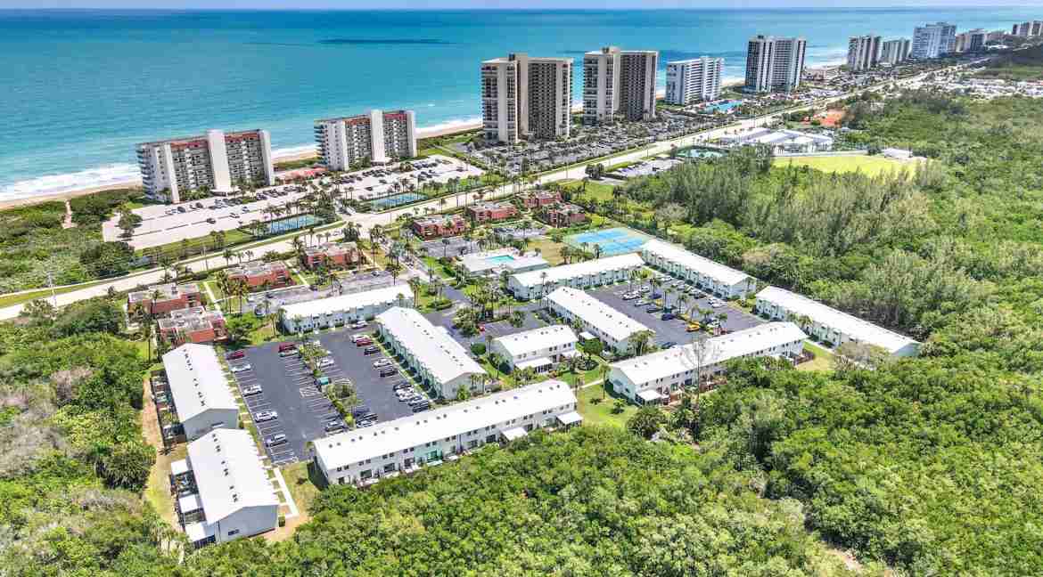 78_Island_Village-6