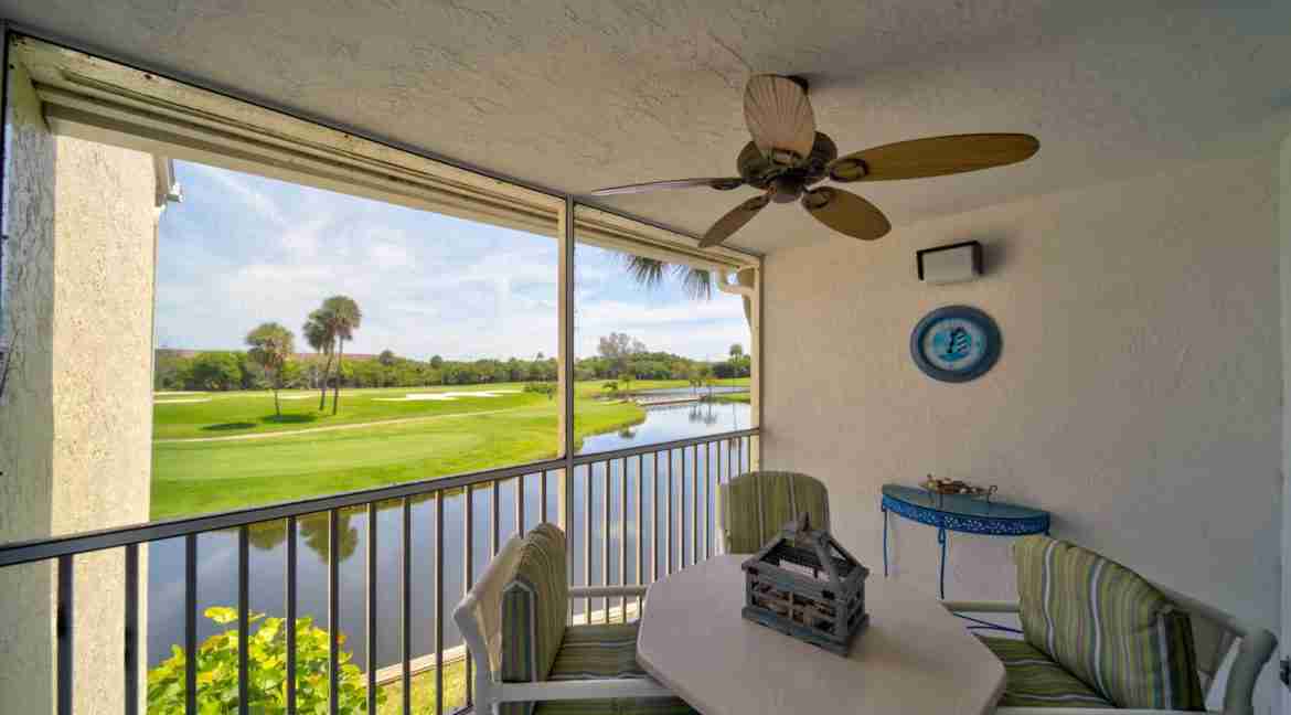 007 - View 3 - Lakeside #5536