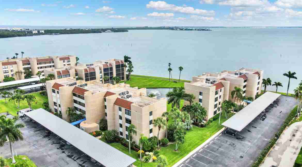 6304_Fairwinds_Cove-2