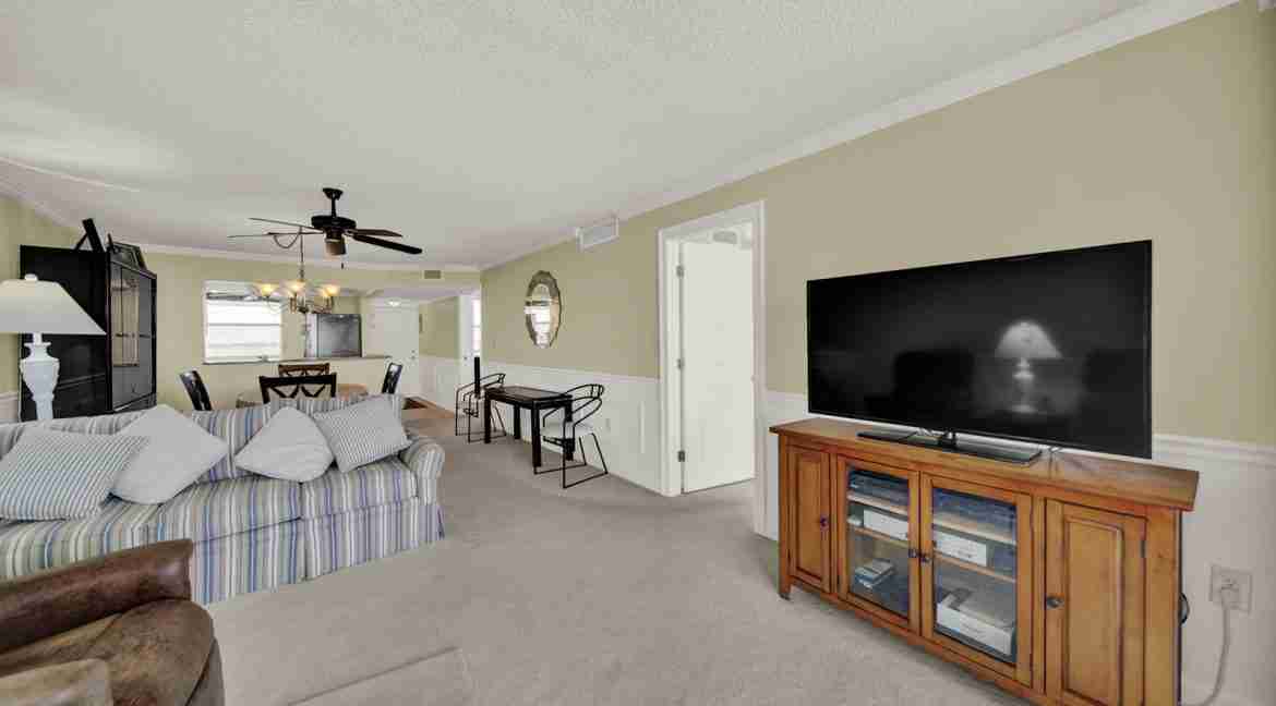 708_Island_Crest-13