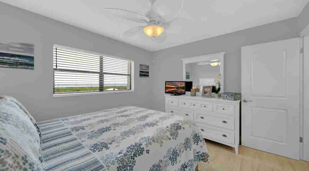 725A_Sand_Dollar_Shores-25