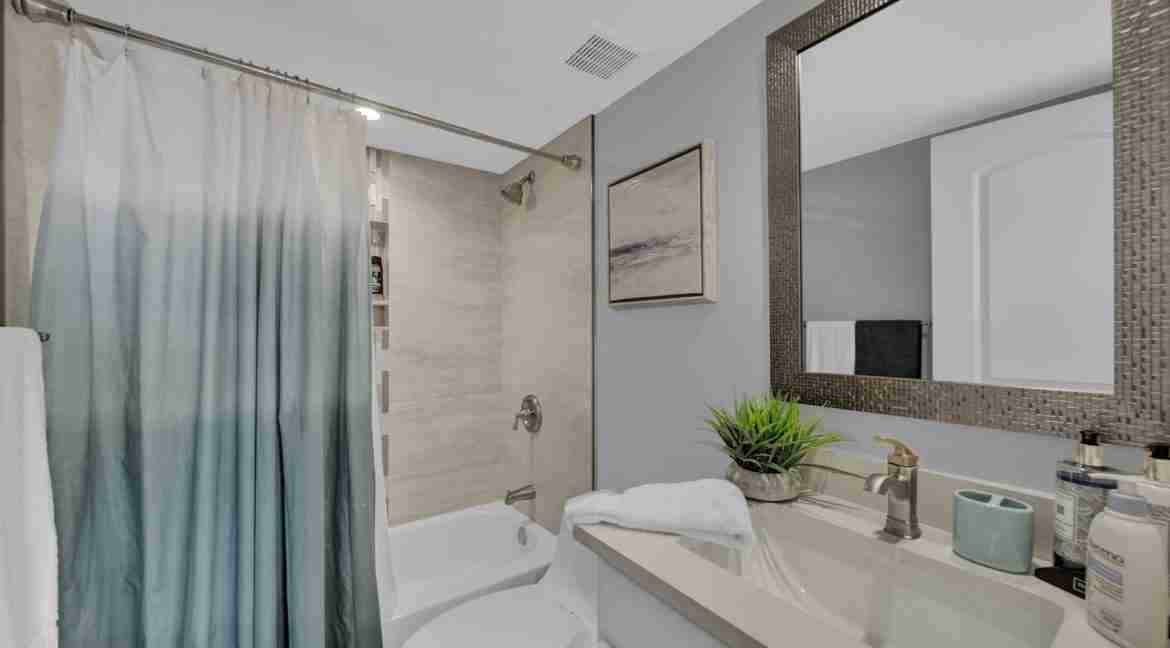 725A_Sand_Dollar_Shores-28