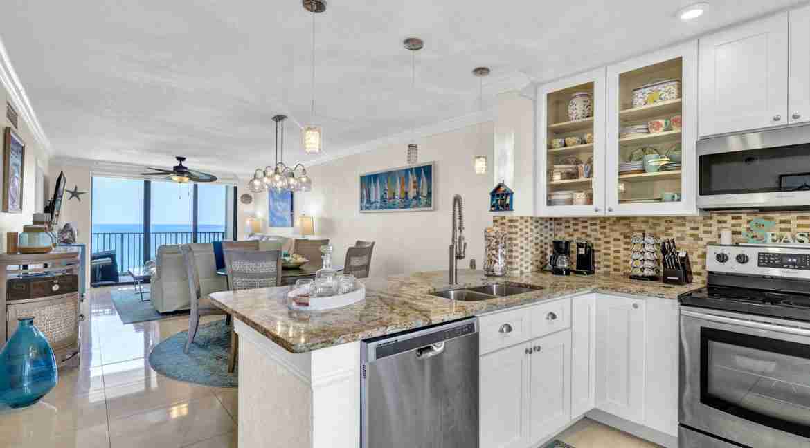 021 - Kitchen 1