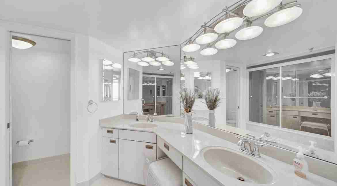 026 - Master Bathroom 1 - Princess #1507