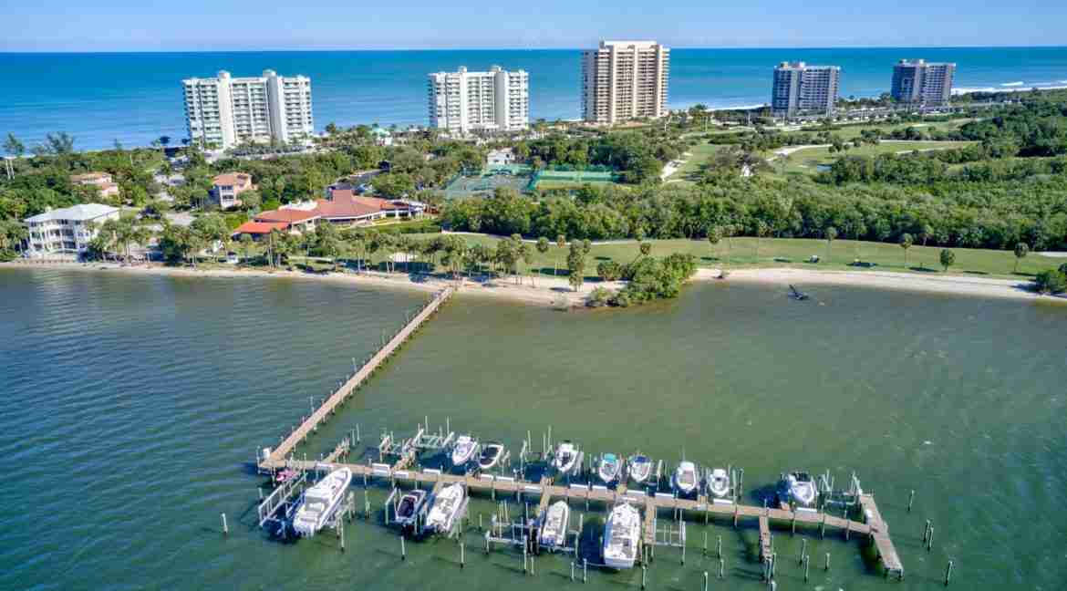 043 - Marina - Country Club