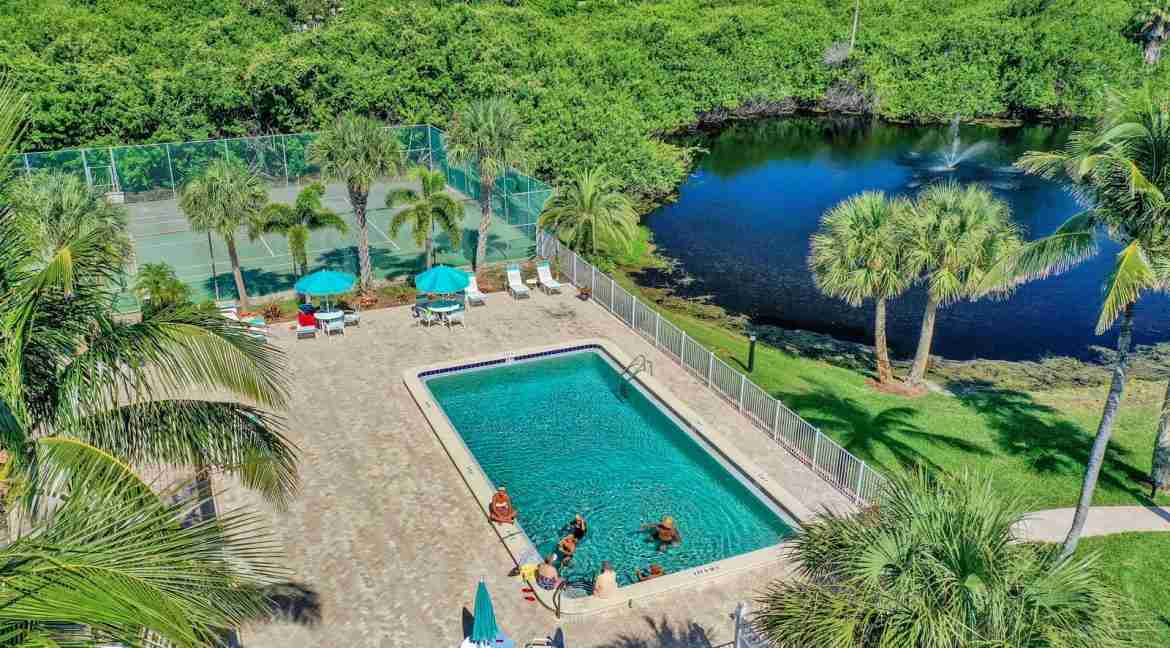 049 - Riverside Pool 2 - Ocean View
