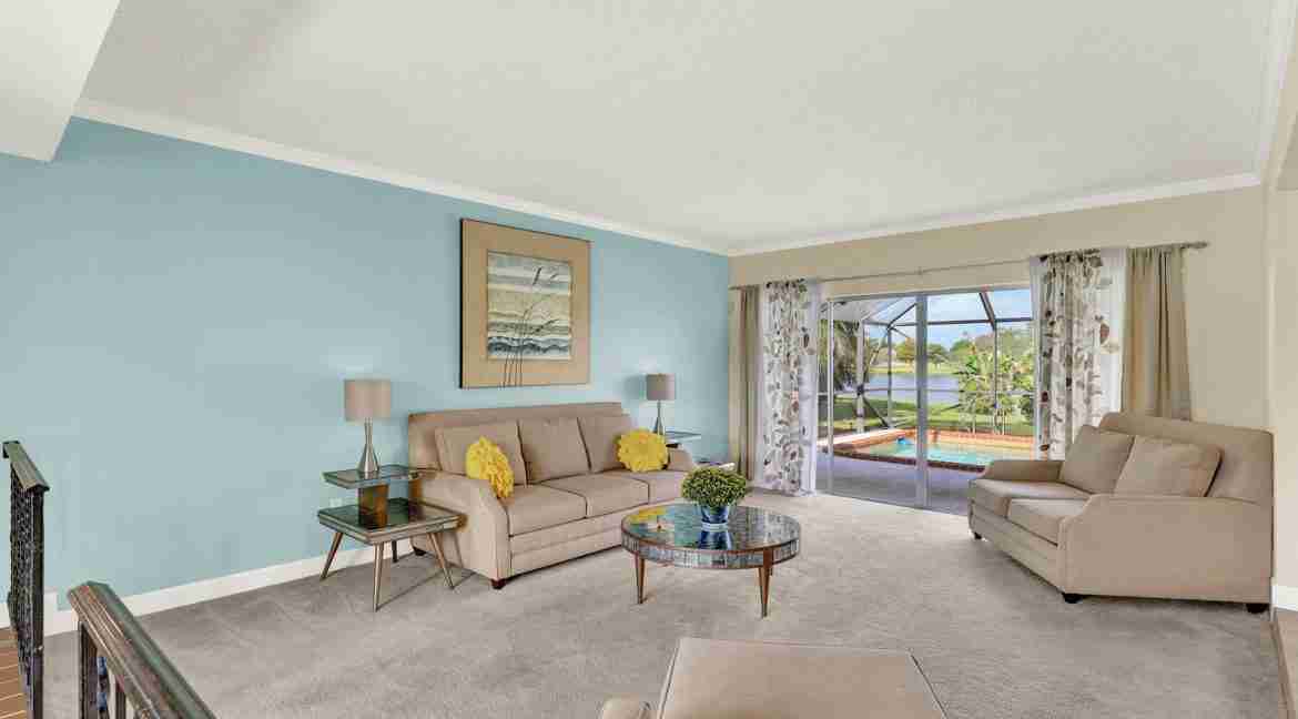 1579_SE_Sunshine_Ave-13