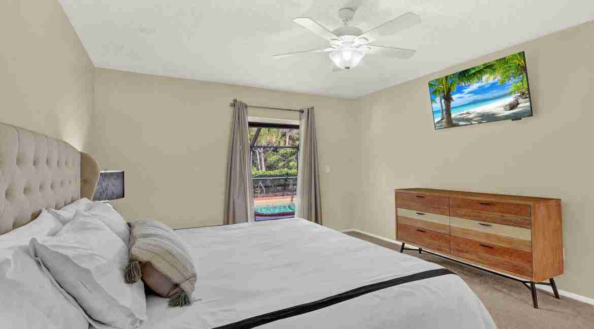 1579_SE_Sunshine_Ave-29