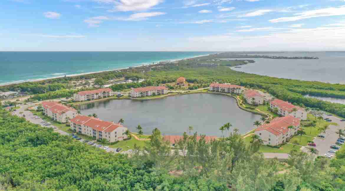 B2_Jensen_Beach_Club-1