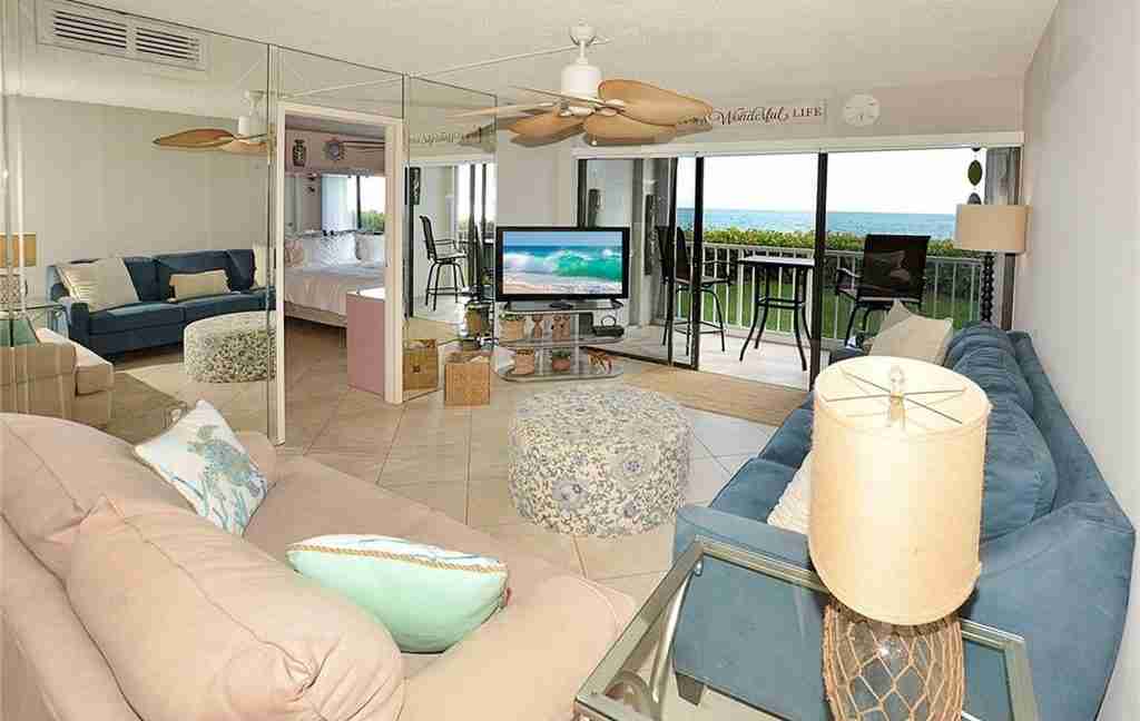atlantis a 202 living
