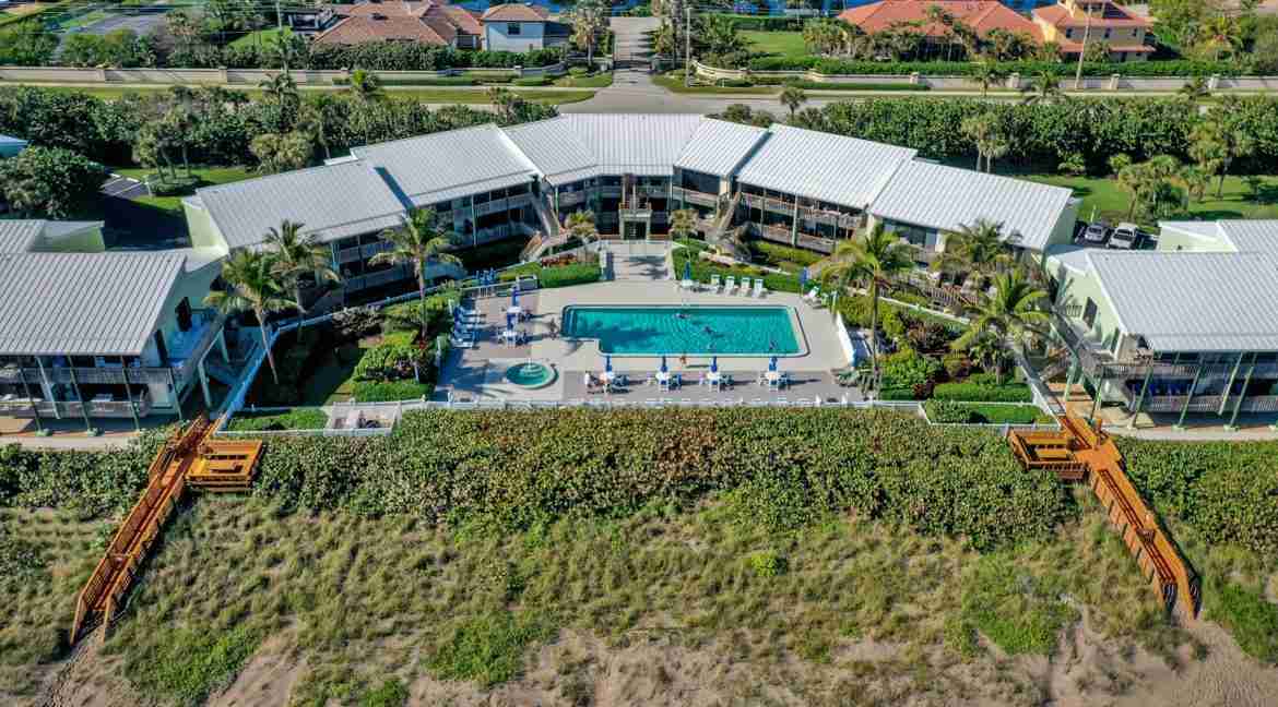 033_-_Pool_2_-_Beachwood_Villas