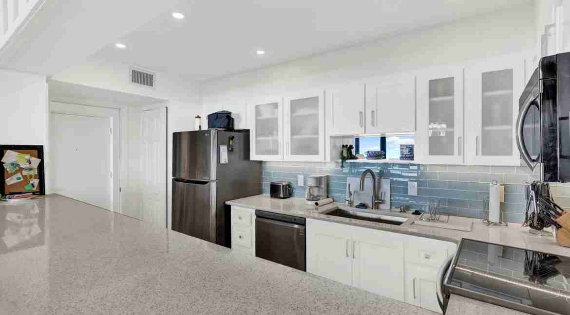 27A_Beachwood_Villas-15