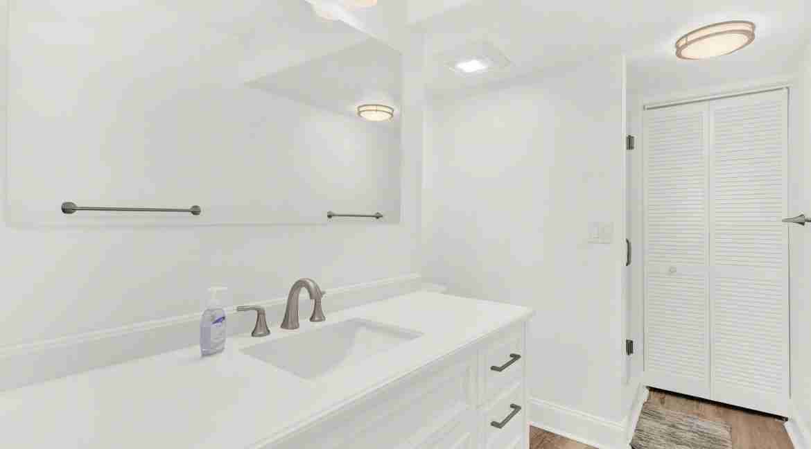 822-B_Sanddollar_Shore-22