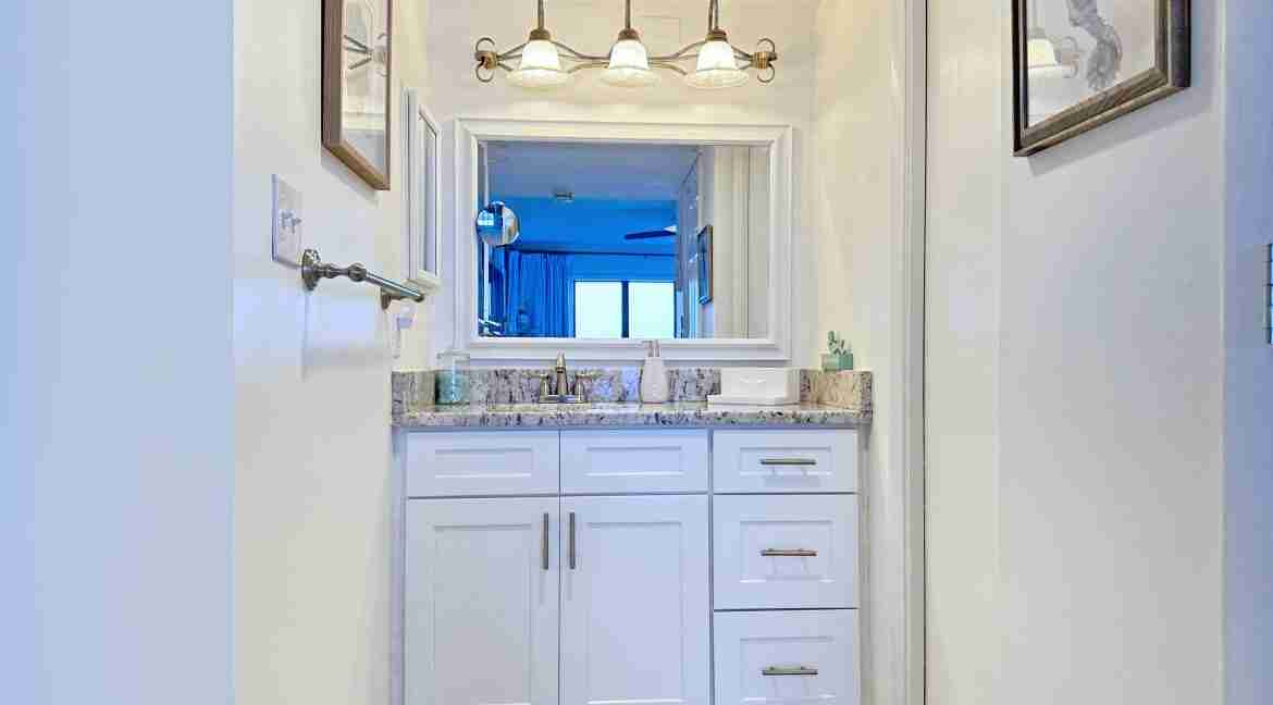 Granite-Vanity-Master-Bathroom-Ocean-View-Hutchinson-Island