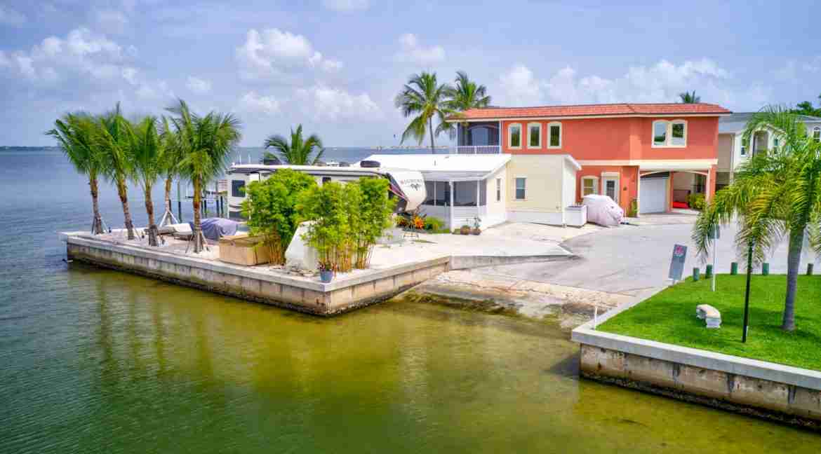 90_Windmill_Village-14