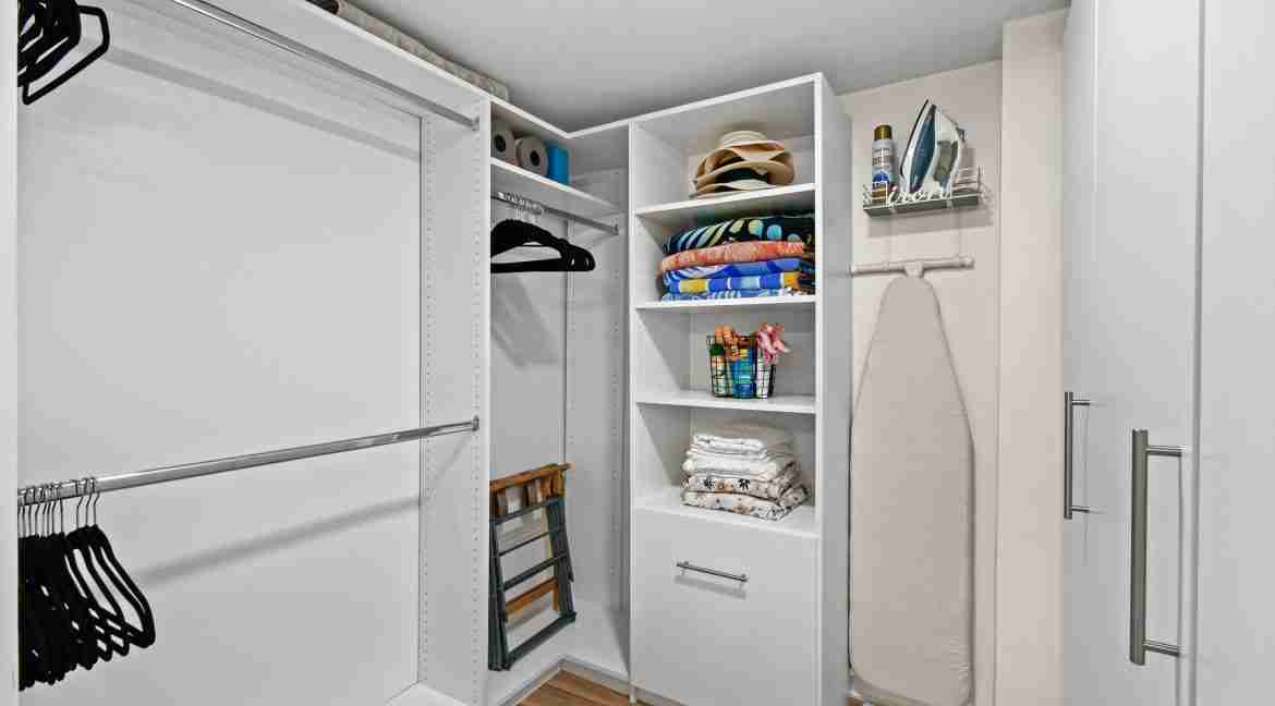 027.2_-_PBR_Closet_1