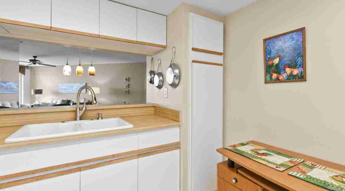 022_-_Kitchen_4