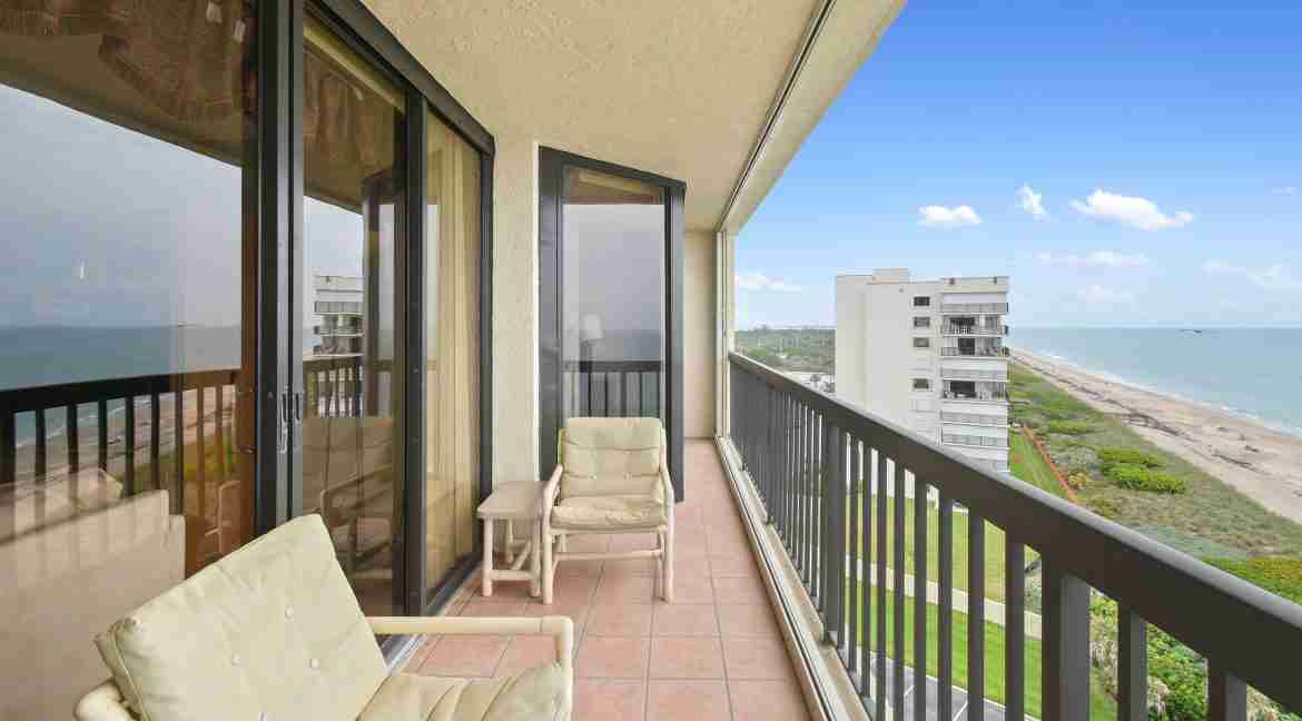 035_-_Balcony