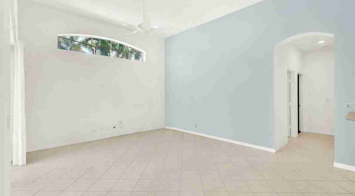 2217_SE_Montrose_Lane-21
