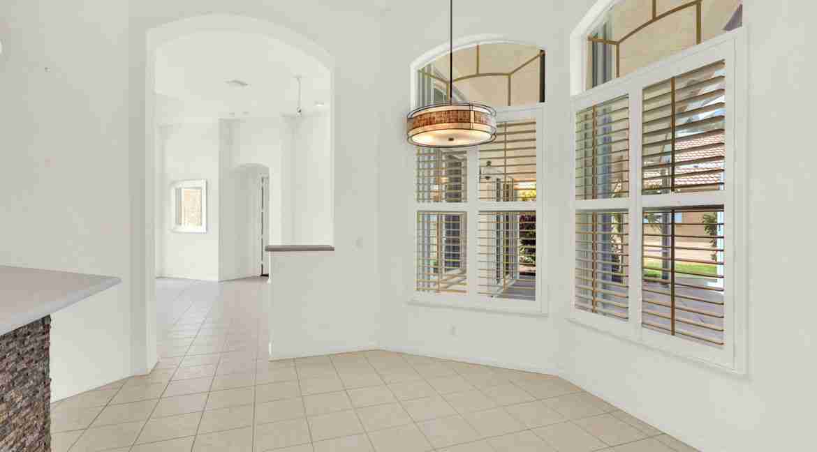2217_SE_Montrose_Lane-24