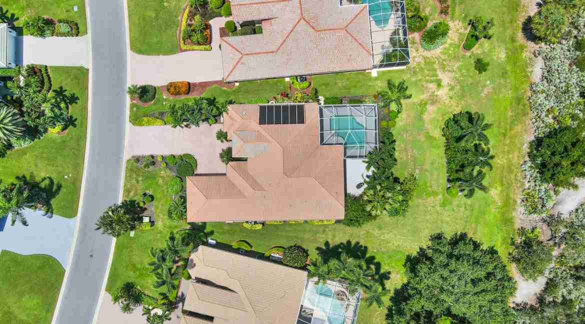 2217_SE_Montrose_Lane-9