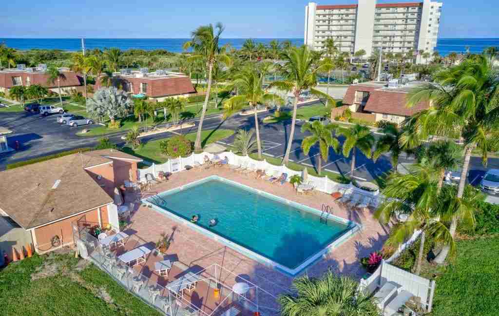 Island_Village-7
