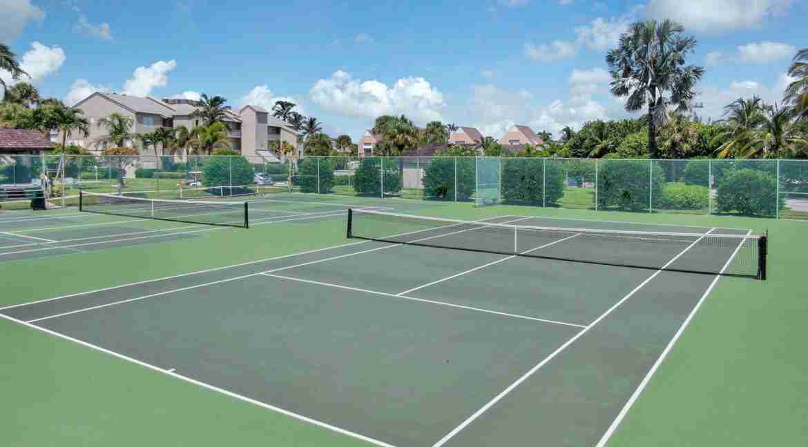046 - Tennis 2 - Hutchinson House
