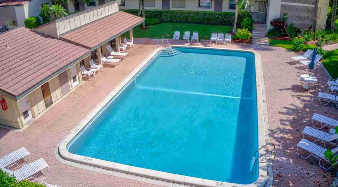 036_-_Pool_-_Oceanrise