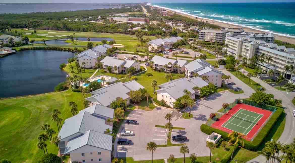 TENNIS VILLAS 2018
