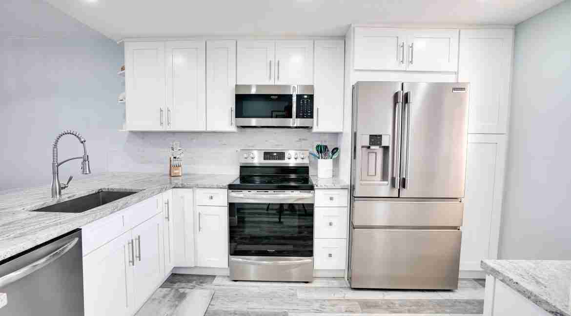 019_-_Kitchen_3