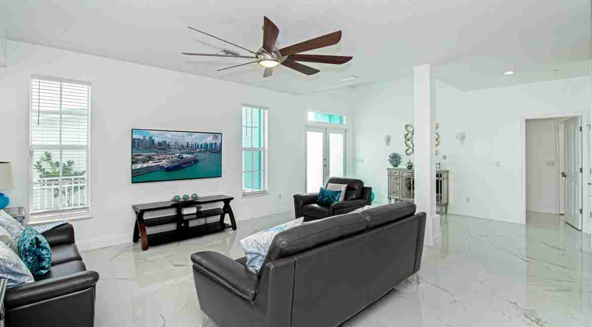 BP_032_94_AQUA_RA_JENSEN_BEACH_FL_34957