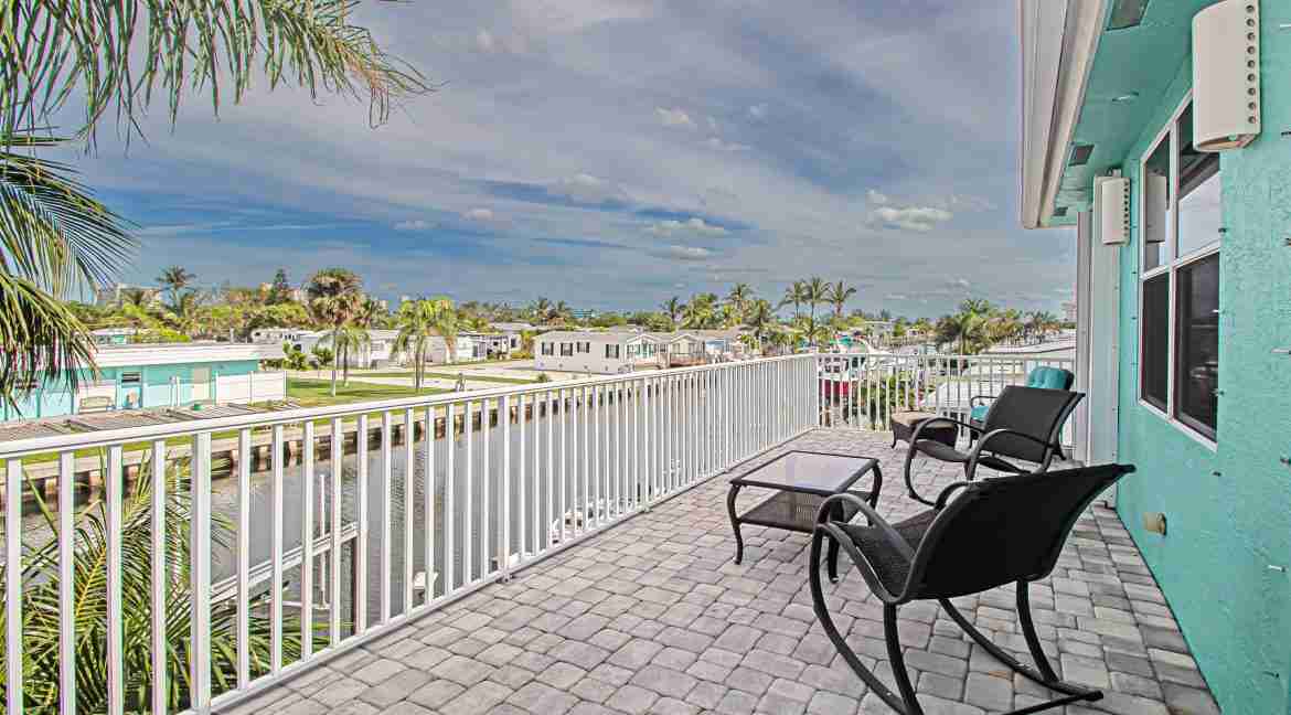 BP_080_94_AQUA_RA_JENSEN_BEACH_FL_34957