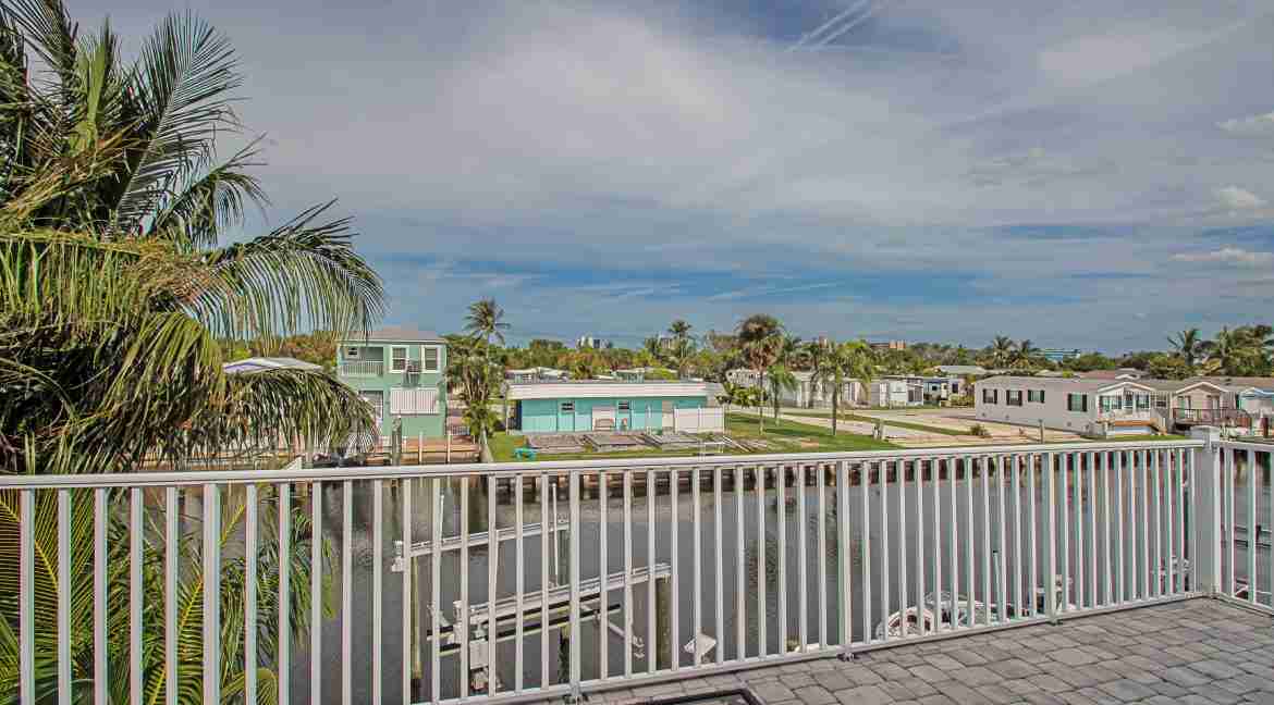BP_084_94_AQUA_RA_JENSEN_BEACH_FL_34957