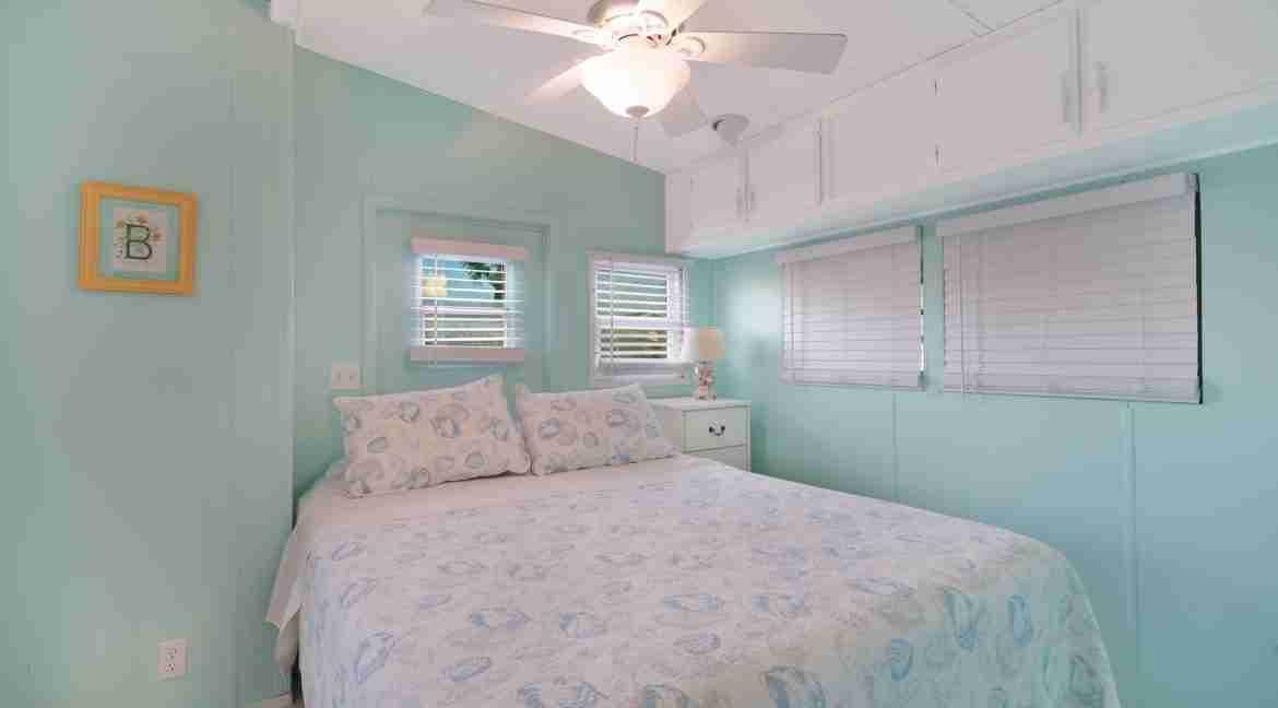 Bedroom_1
